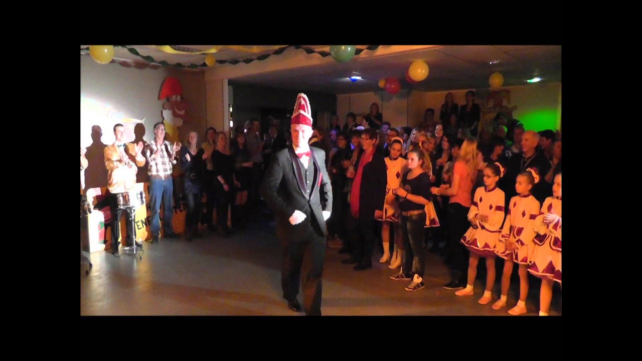 Opkomst nieuwe raad van Elf en Hofnar 2012/2013