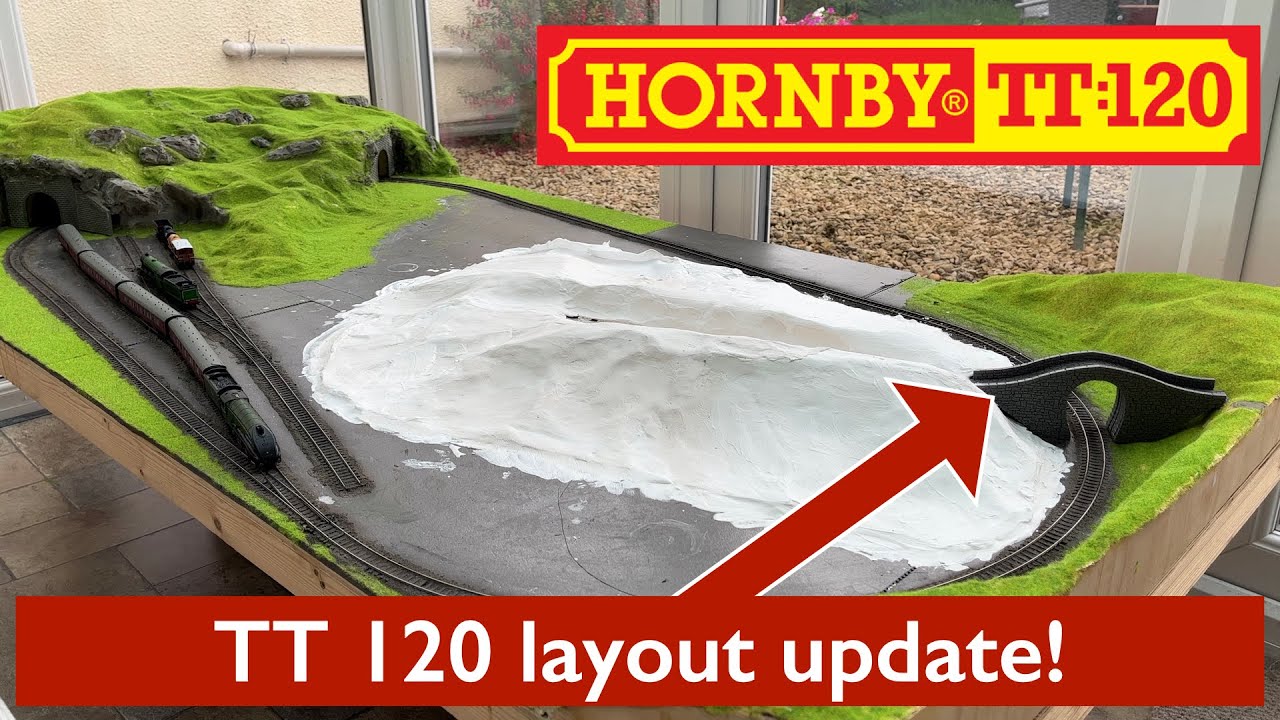 Building a Hornby TT 120 model railway 7 -Track weathering, tunnel portals and bridge!