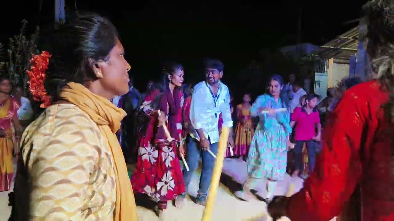 అశోక్ కోలాటం మైదుకూరు 9010051312 రాయచోటిలో తలుకు తలుకు అంటూ చూడండి ఫ్రెండ్స్