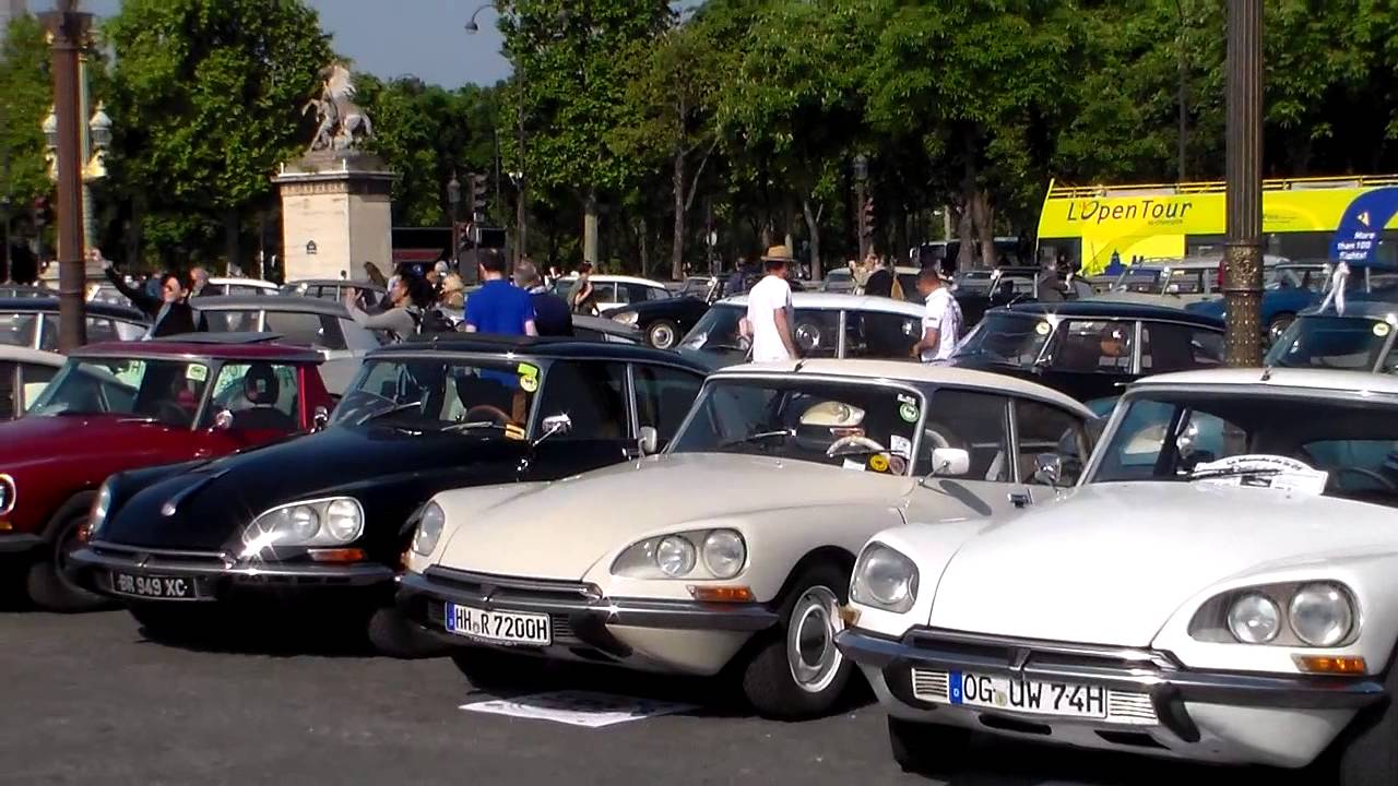 60 e anniversaire DS Citroën Rassemblement à Paris 24 mai 2015