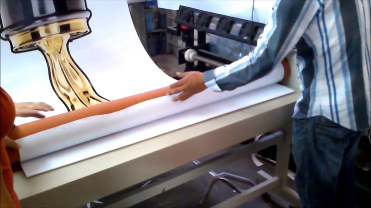 LAMINADORA EN FRIO, APLICACION DE VINIL EN COROPLAST
