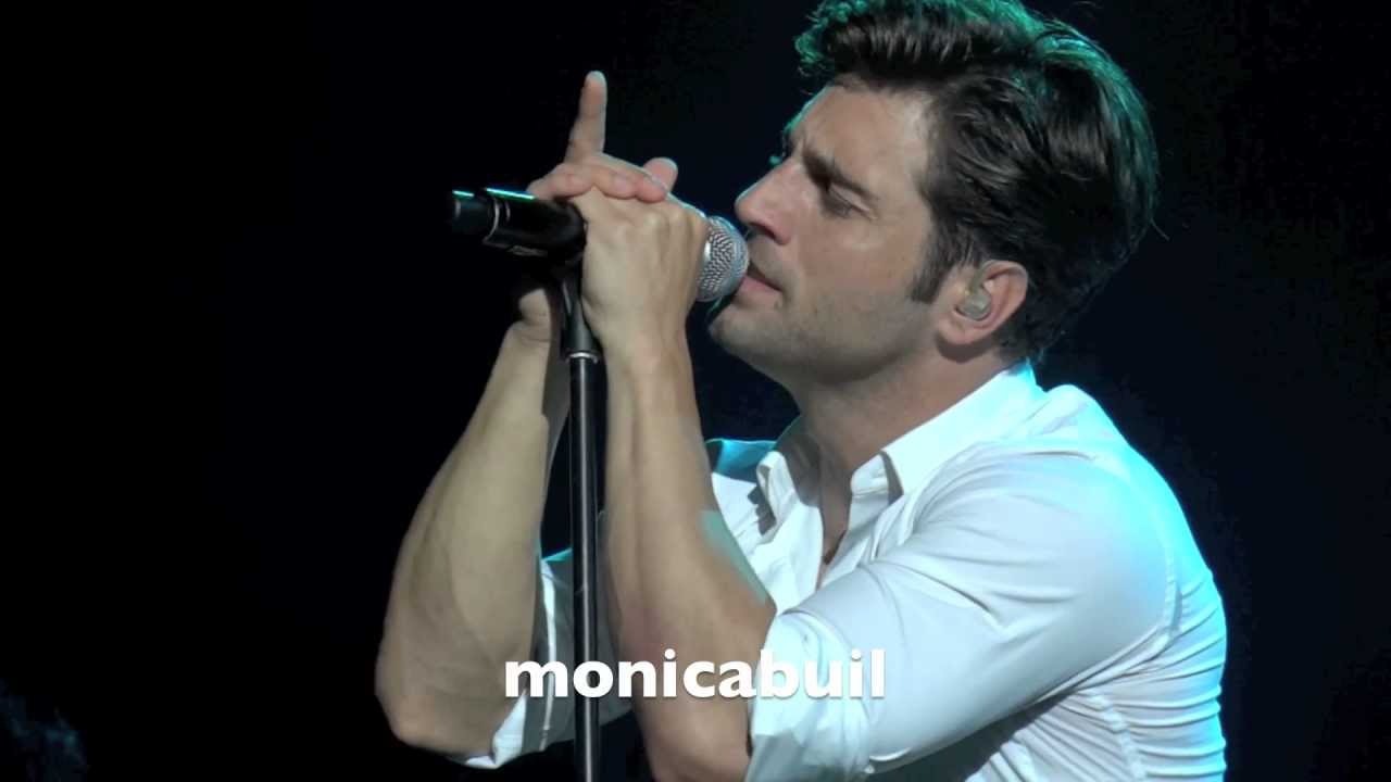Bustamante - Me salvas, concierto Valencia, 26 mayo 2012 (HD)