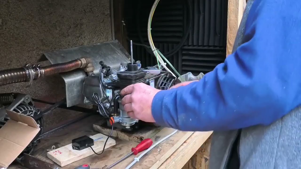 carburatore doppio combustibile, per il motore stazionario. ora lo uso a GPL