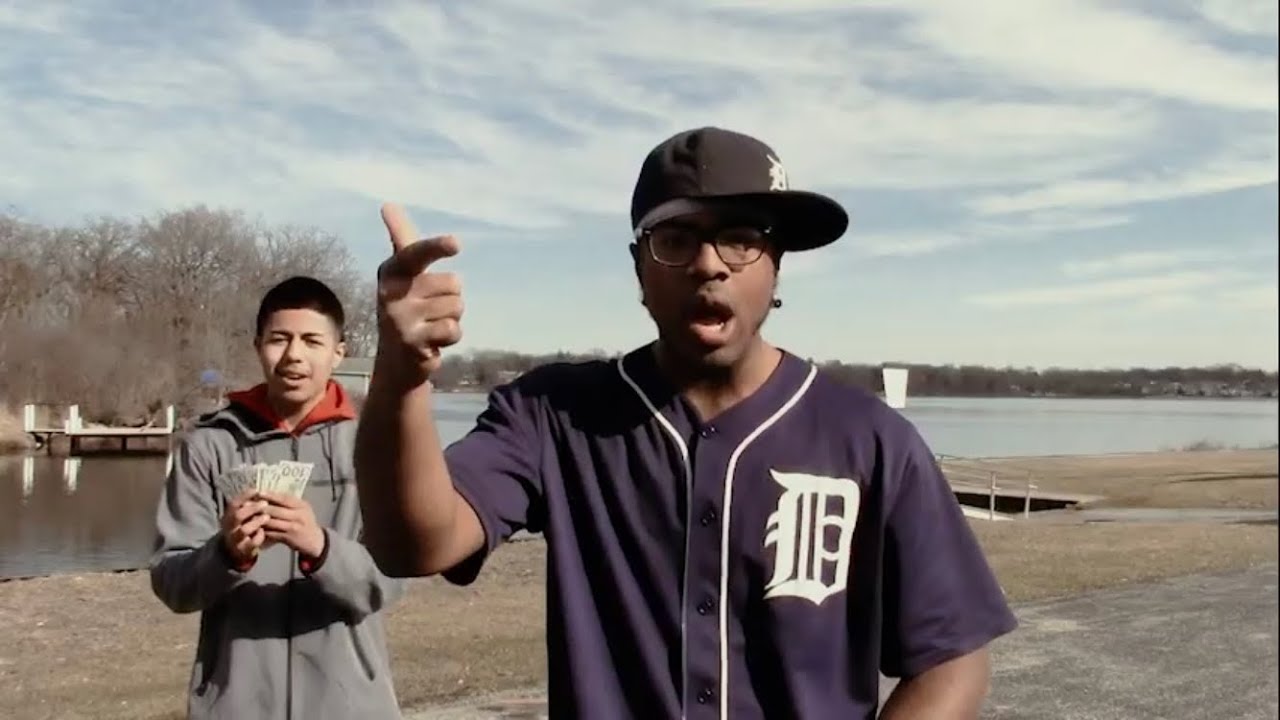 King Sosa - Money Up In Round Lake Beach (Official Music Video)