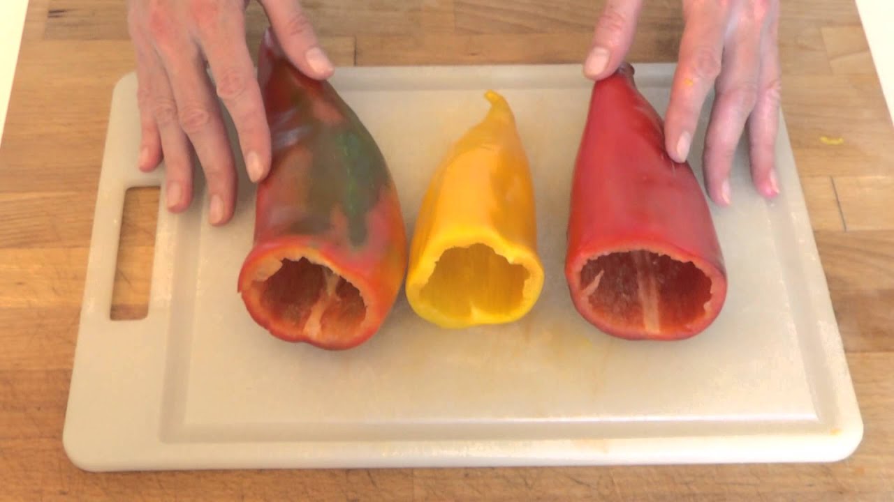 Cornelio ripieni con acciughe e olive
