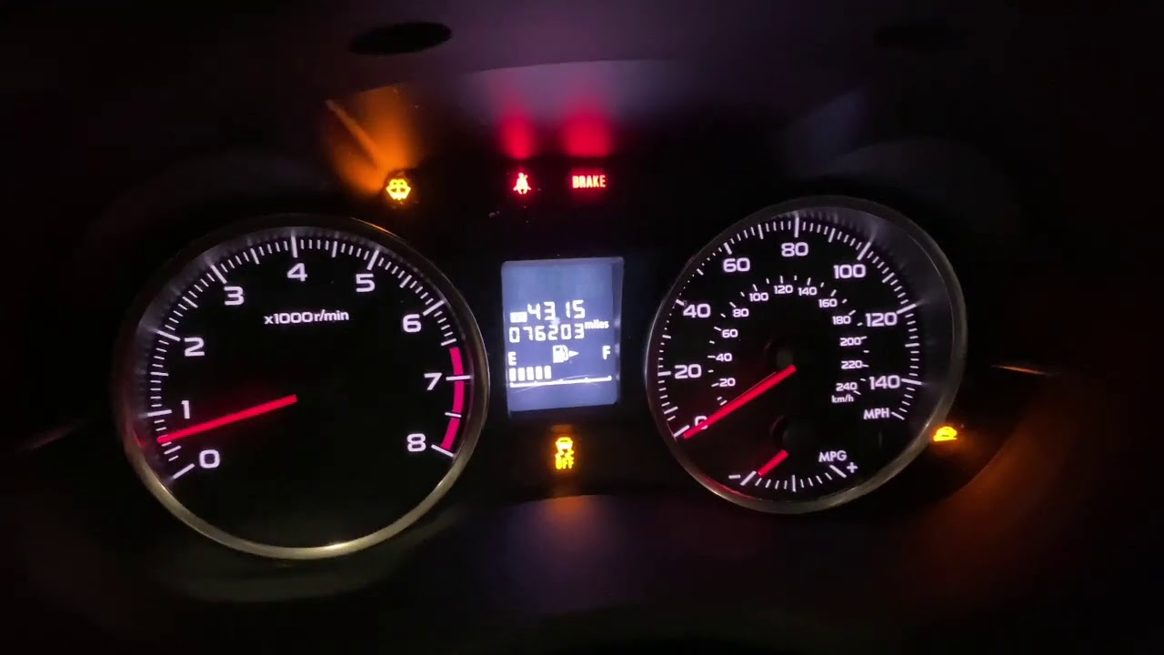 Как включить и выключить систему помощи при движении на подъеме — Subaru Crosstrek, Impreza, Outb...