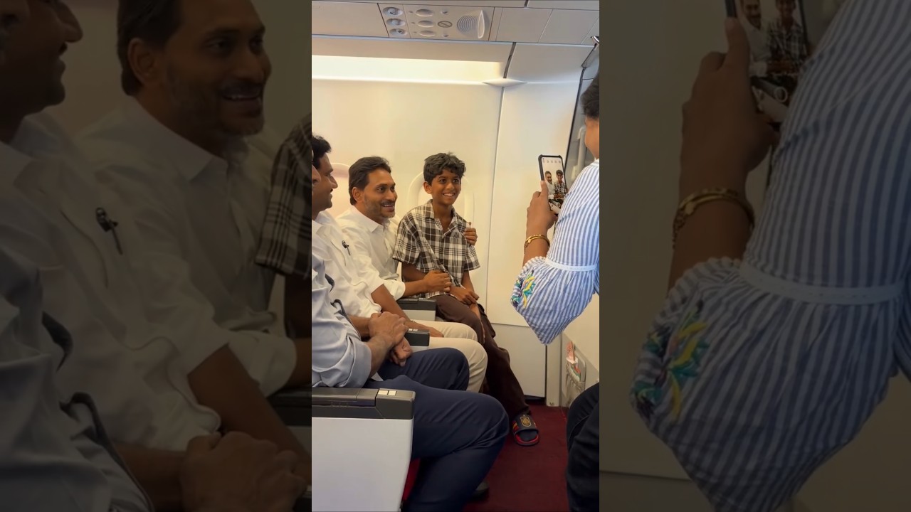 photo session inside flight#ysjagan #ysrcp#ycp#ysrcongress#ysrcpsocialmedia#ysrcongressparty#airport