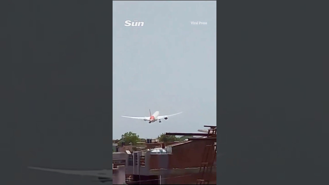 Air India pilot's frantic mayday call seconds before crash revealed