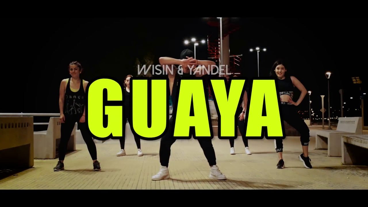 GUAYA - Wisin & Yandel (Coreografía ZUMBA) / LALO MARIN