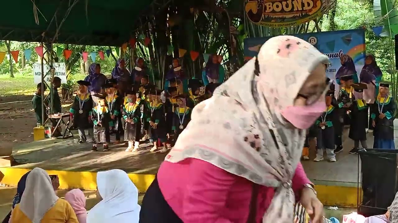 Perpisahan Phia di TK Arrohmah tahun 2022