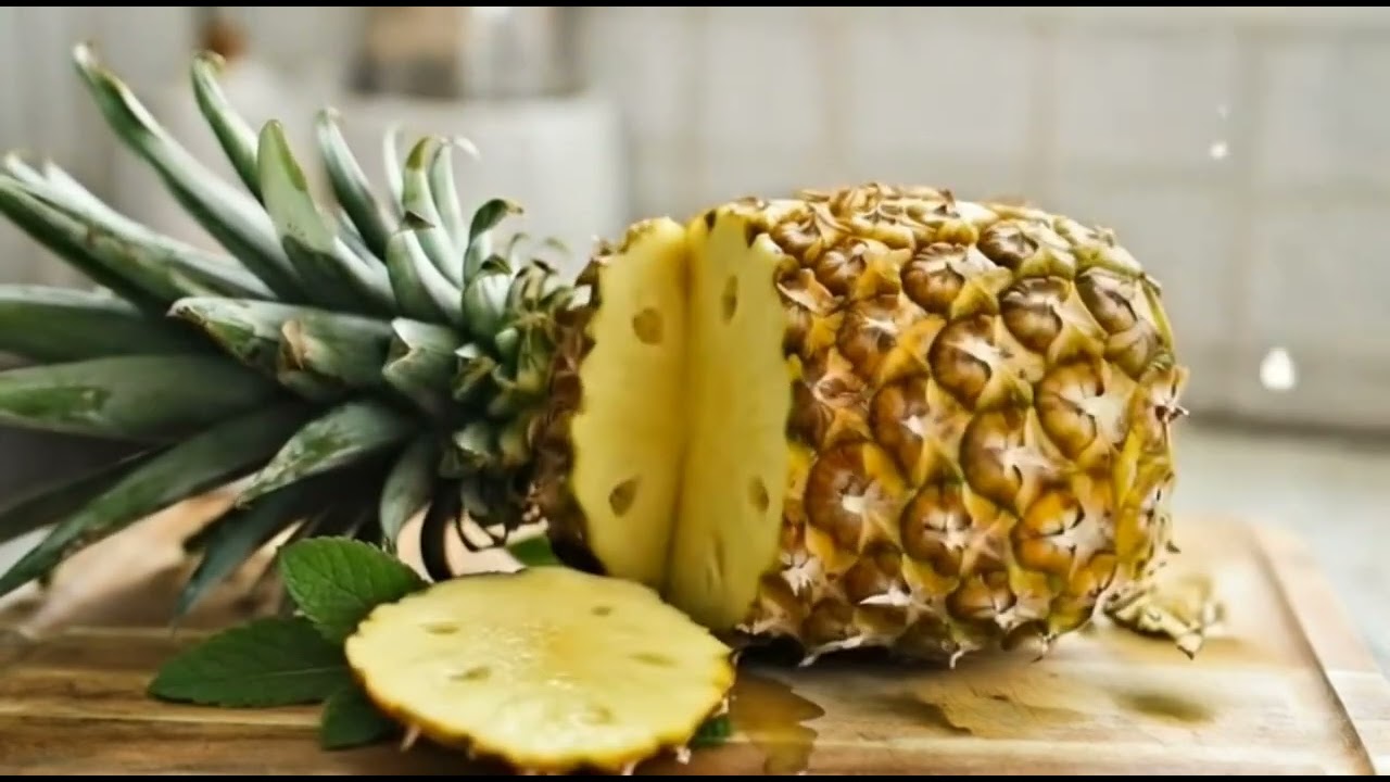 #pineappleasmr#oddlysatisfying#cuttingasmr#notalkingasmr#relaxingasmr#YoutubeViralShorts