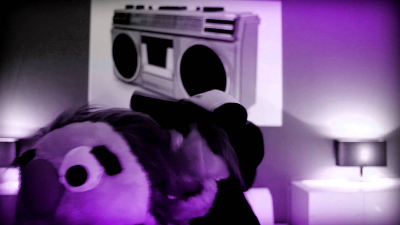 FINGER & KADEL - AUSSERGEW&Ouml;HNLICH
