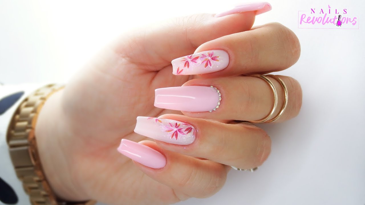 Pastel Pink with little flowers nails art tutorial / Gabrielle Nails / Charbonne