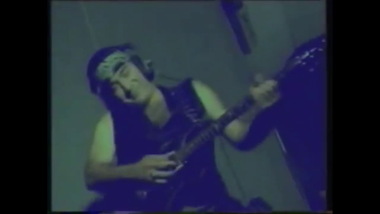 2002 GR - Mό&nu;&omicron;&sigmaf; (Official Video Clip)