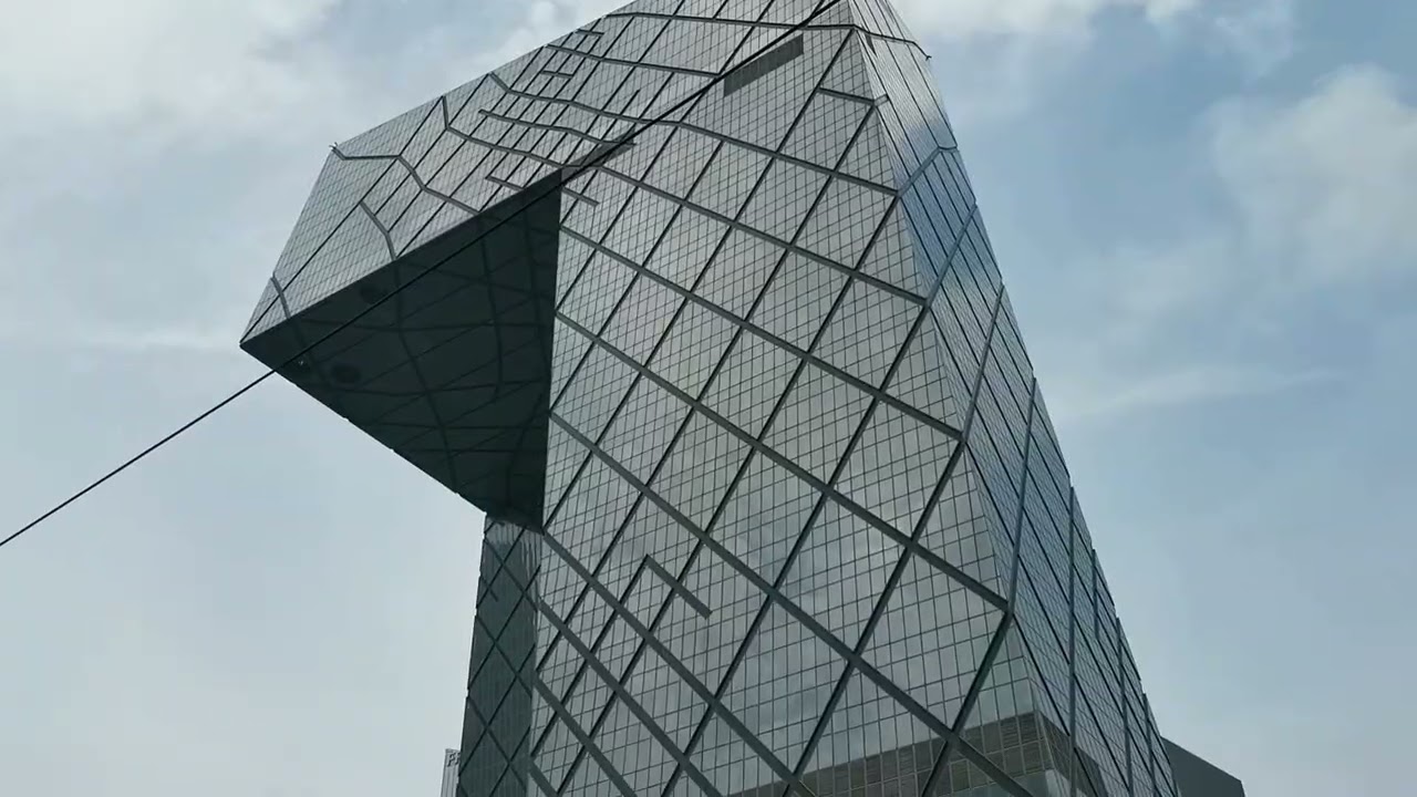 Under Beijing's “Big Pants”: A Walk Around the CCTV Headquarters & Its Public Space | July 2022
