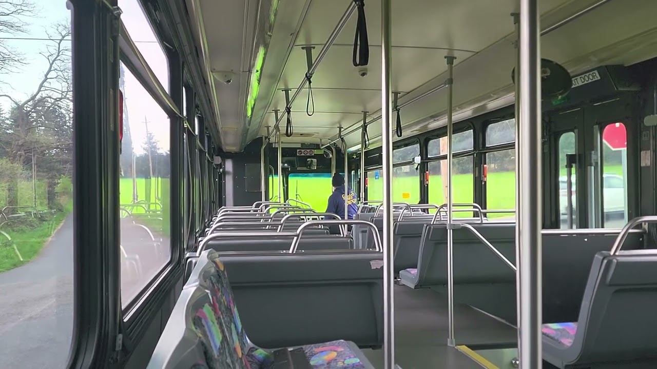 2003 Gillig Phantom Ex-C-Tran No. 2238 *Straight pipe* short drive