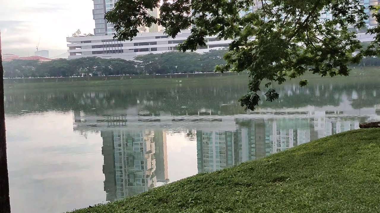 Jogging di Taman Tasik Danau Kota