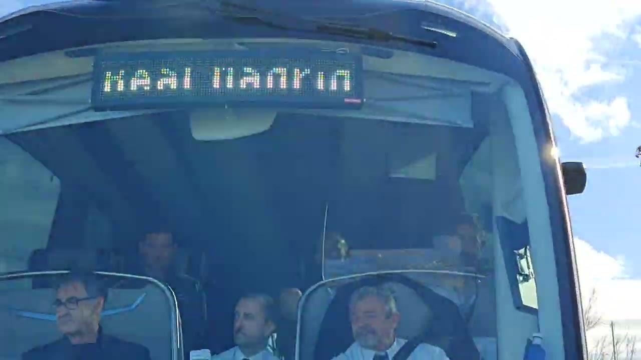 DESTITUIDO XABI ALONSO AUTOBUS DEL REAL MADRID MBAPPE VINICIUS ENDRICK BELLINGHAM RUMBO A TALAVERA