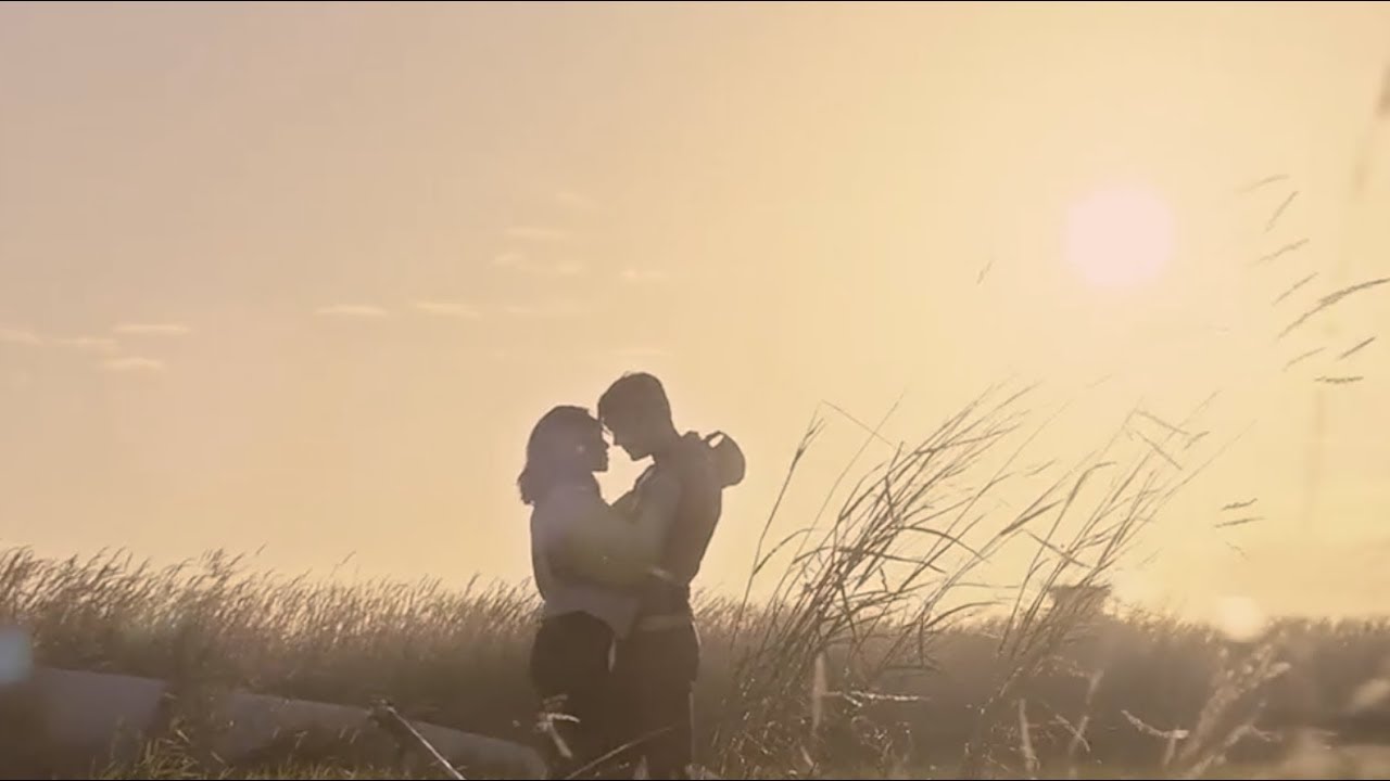 The Flash - Barry & Iris - Hurricane