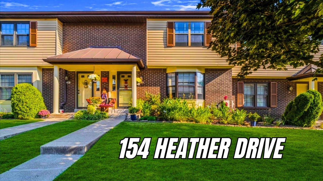 154 Heather Dr, Monroeville, PA 15146 | Extra-Large Private Deck & 2-Car Garage (SOLD)
