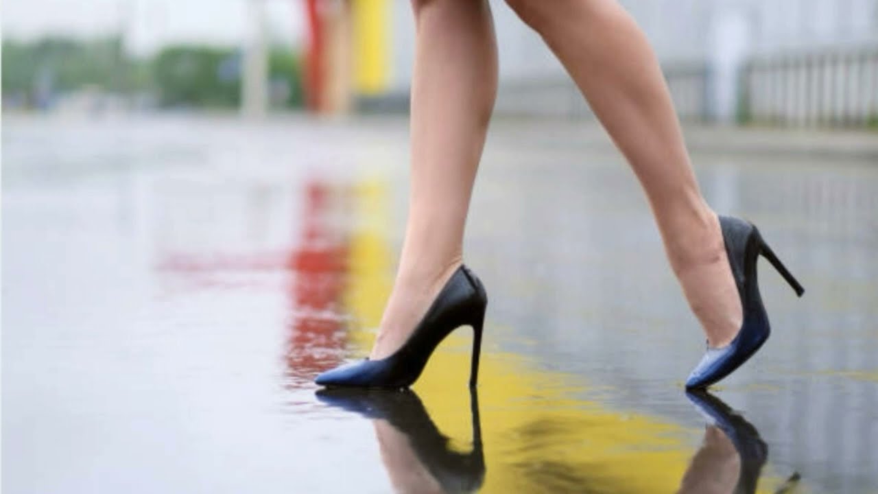 ASMR Footsteps Heels While Raining On The Pavement/Walking Sound Effect Heels 1 Hour/Pick Relax