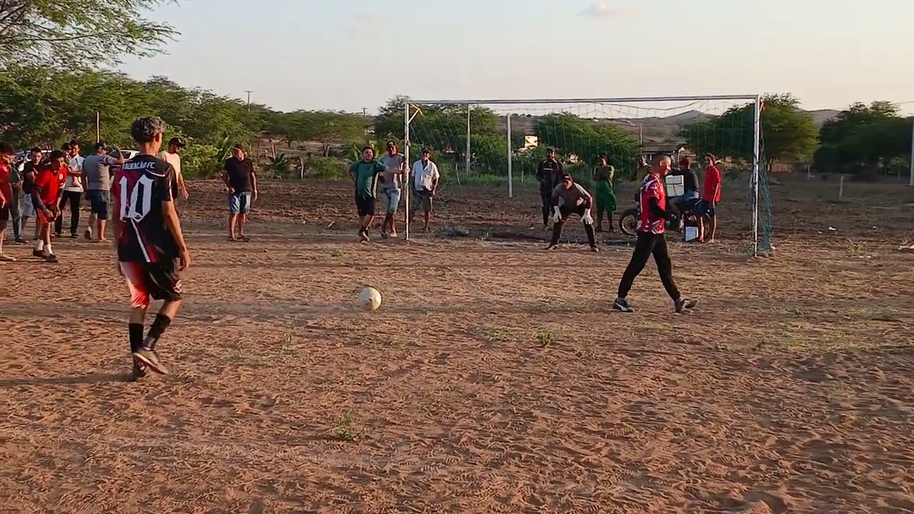 Ontem foi dia prestigiar o grande torneio de futebol na arena ana biatriz sítio campo comprido cuité