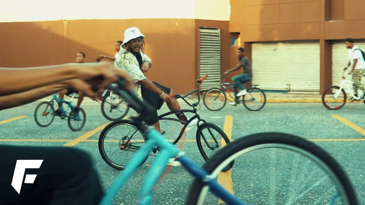Serranow - Toy Bien KBRN (Video Oficial)