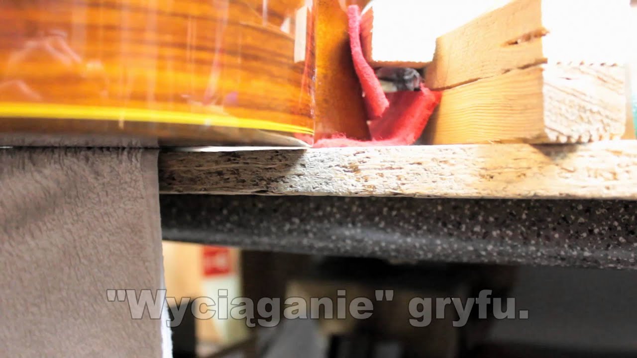 Naprawa gitary klasycznej: 
