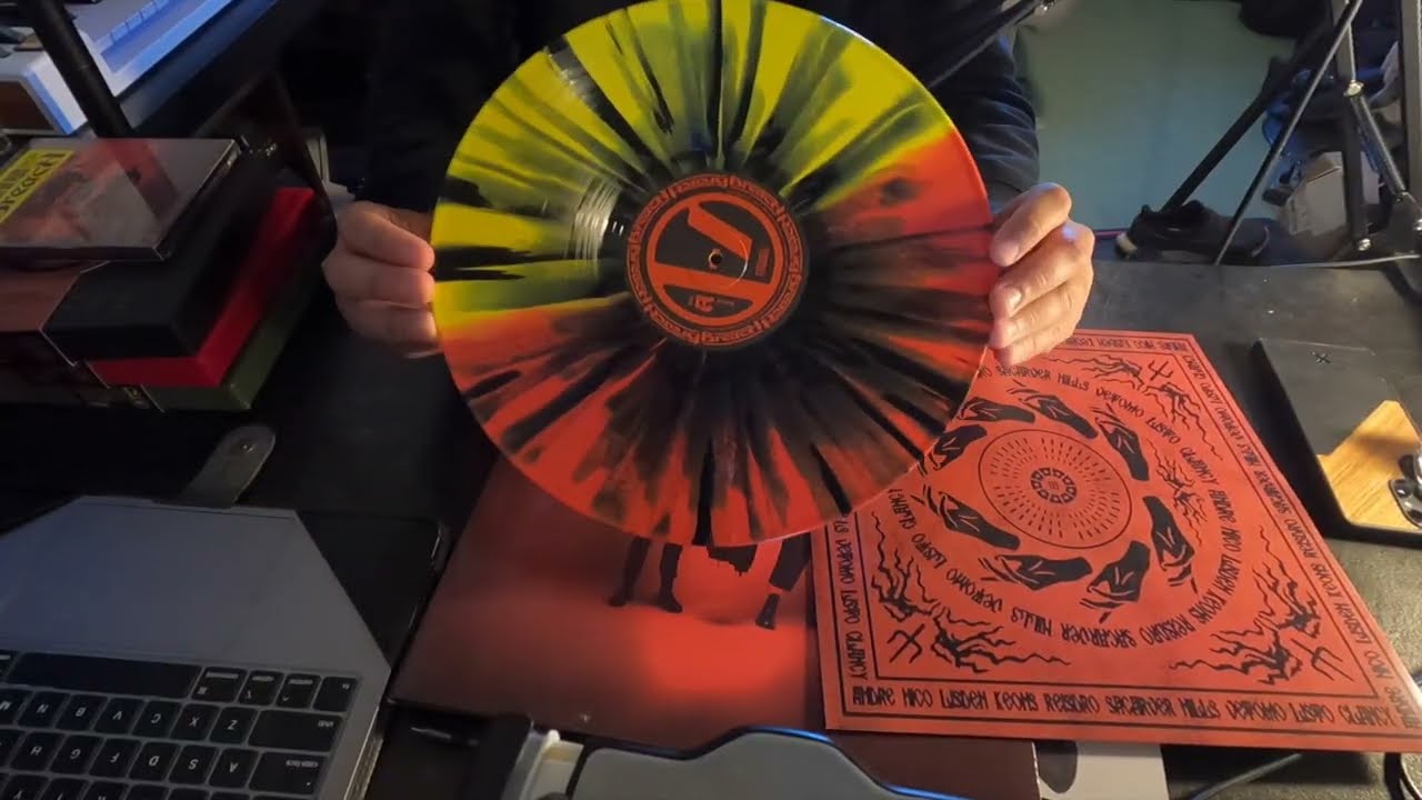 BREACH MEGA UNBOXING (Box Sets, Vinyls, and More) | TØP Unboxing Corner
