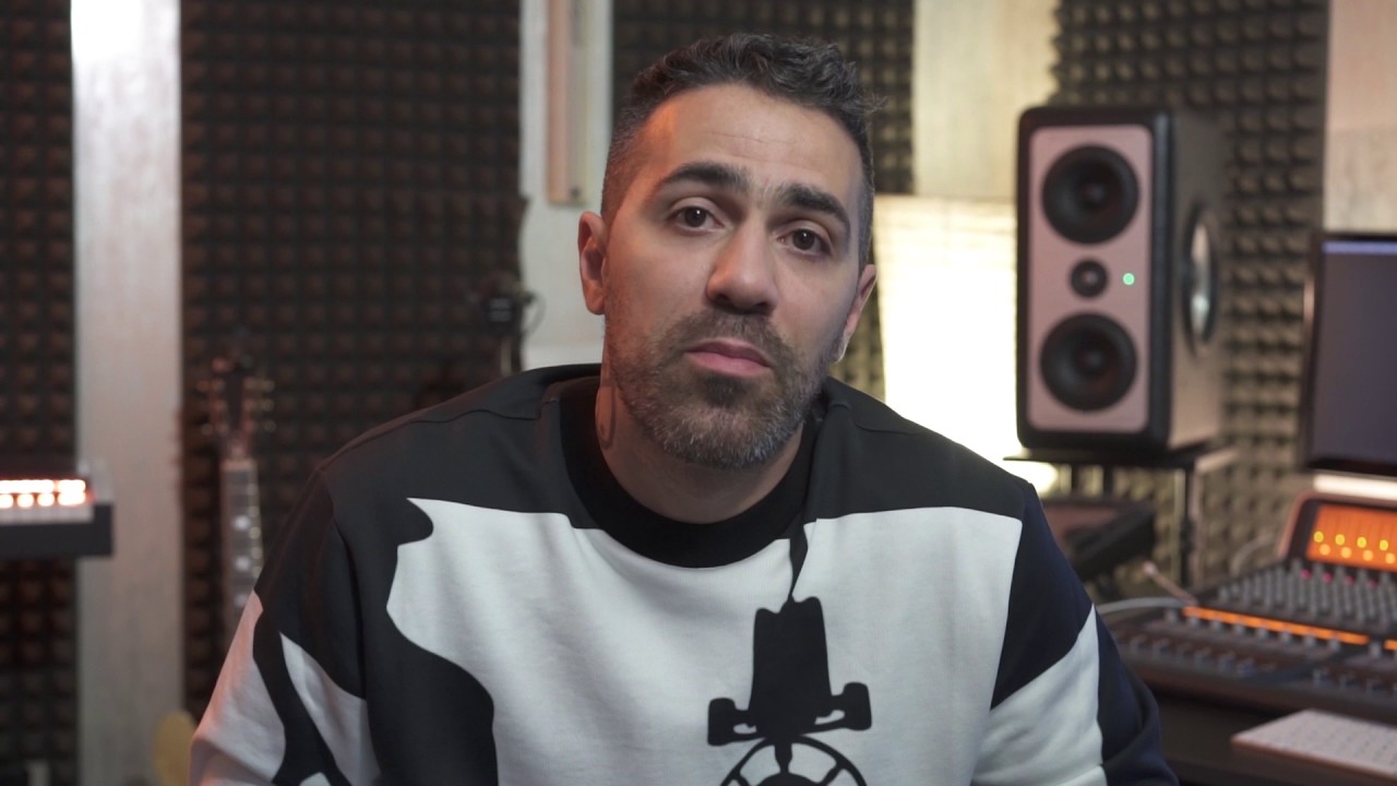 Bushido zeigt Black Friday Box und spricht über Laas Unltd., Frauenarzt, Taktloss und ESC