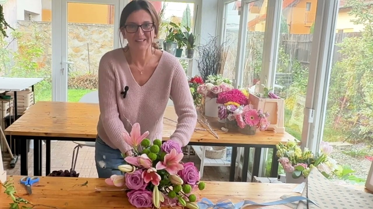 👍Buchet de florărie. 👀Crini cu trandafiri. Tutorial @AncaVlad