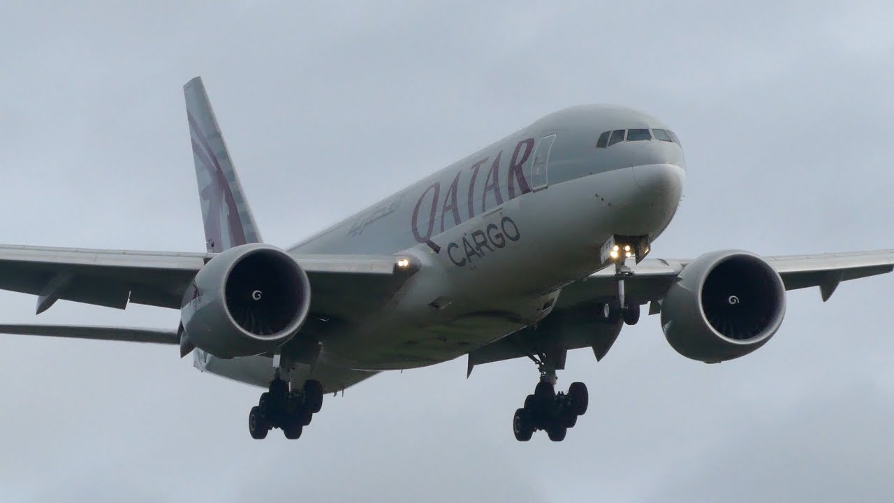 F1 Charter - Qatar Boeing 777F (A7-BFZ) Arrival into East Midlands Airport