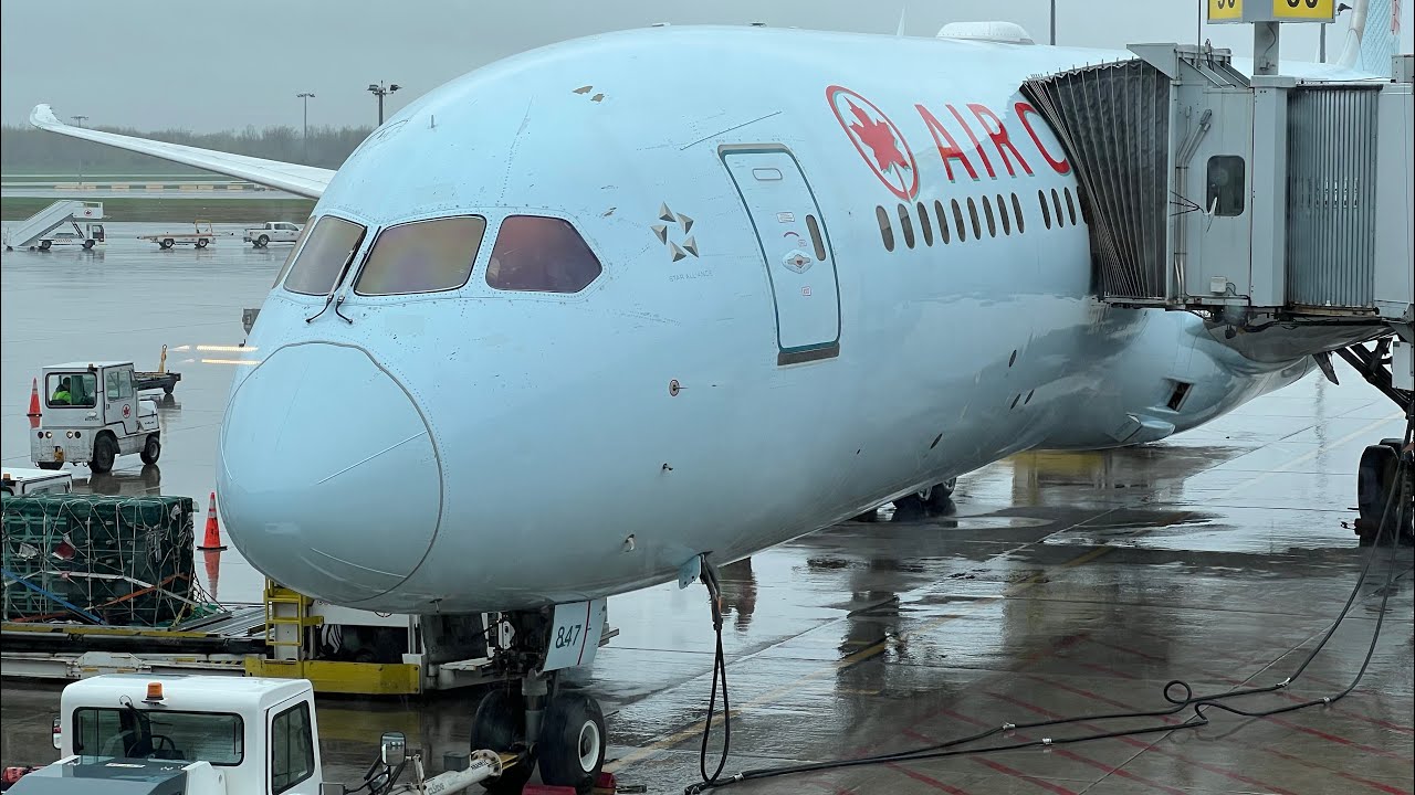 4K | Full Flight (YUL-YYC) | Air Canada Boeing 787-9 Dreamliner (C-FRSO) Economy