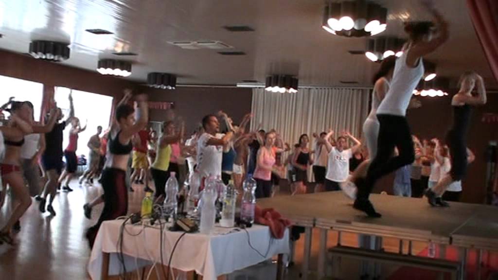 zumba fuerte :)