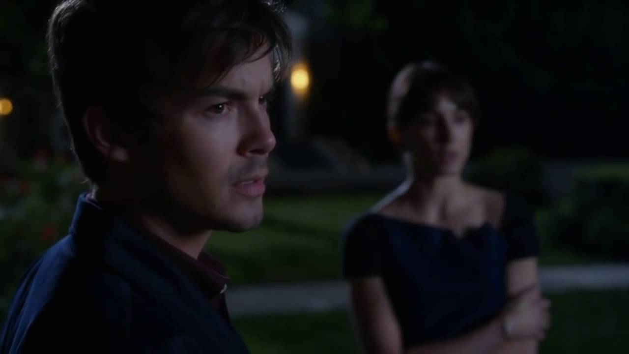 Pretty Little Liars 7x01 - Mary Drake... Ghost in Rosewood?