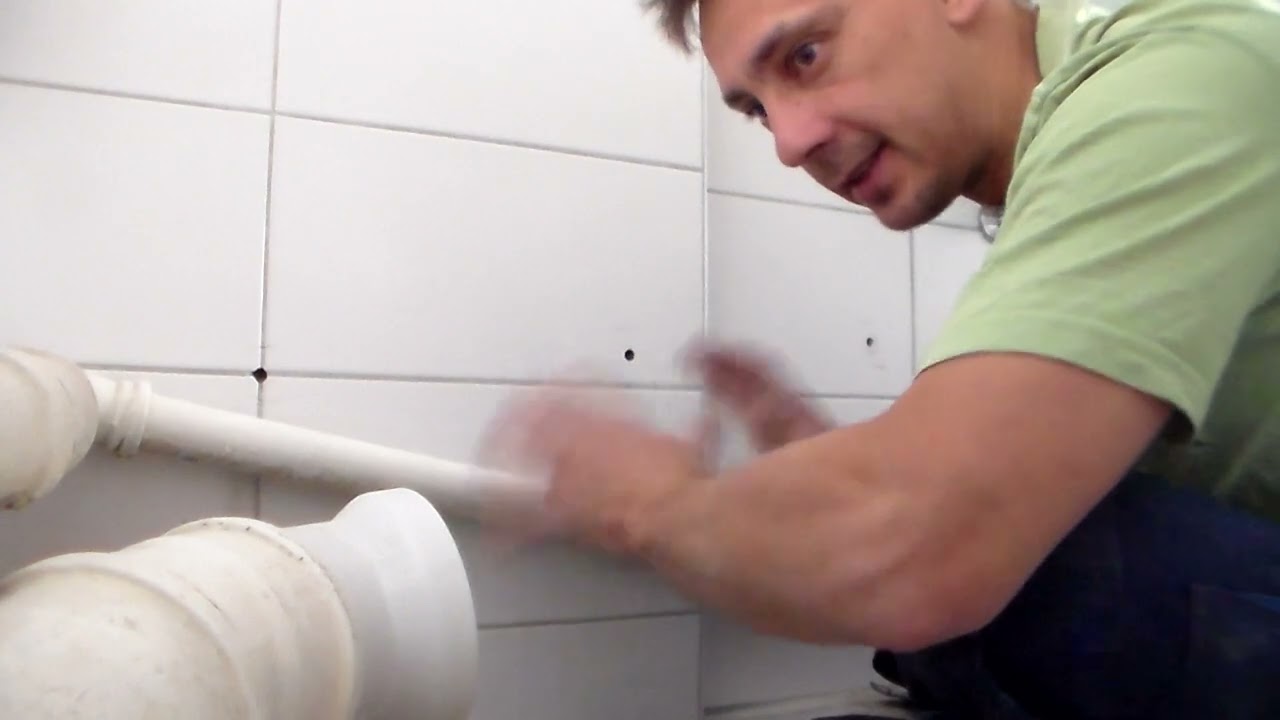 Roman der Handwerker Episode 83 Bohren in einer Fliese