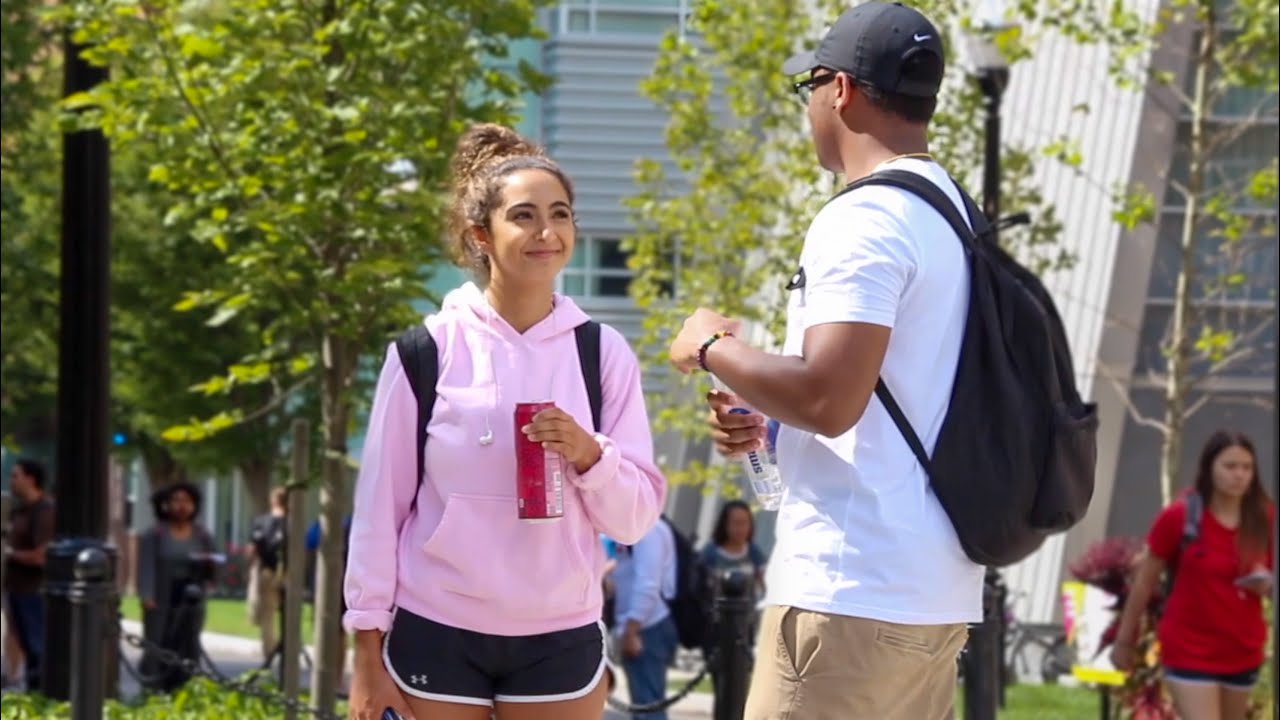 Я ХОЧУ ТЕБЯ . . .