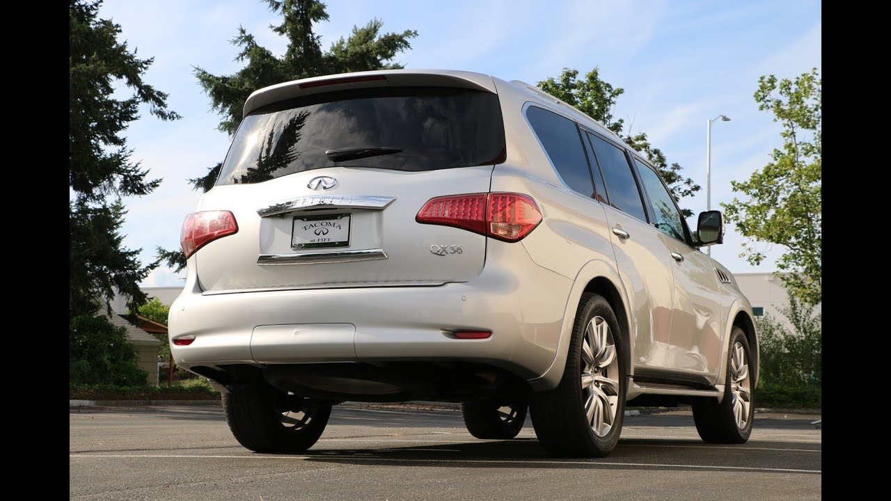 2012 INFINITI QX56 8-passenger
