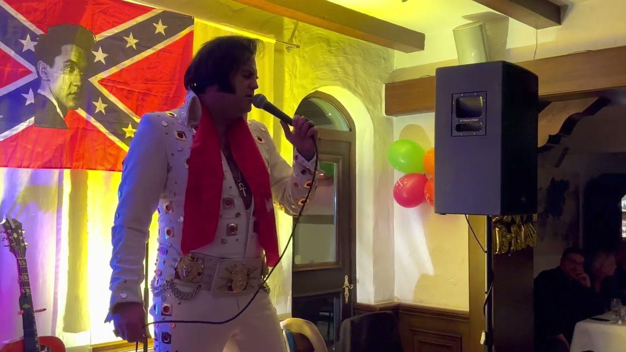 Ciaran Houlihan Multi Award Winner Birthday Party Christa Kwash 11.3.2023   Elvis Song - solitaire -