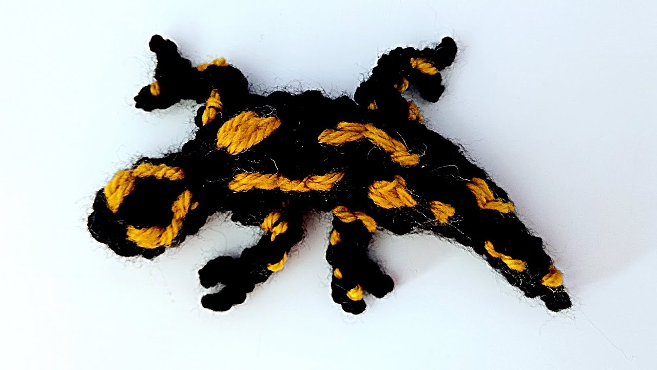 SALAMANDRE AU CROCHET