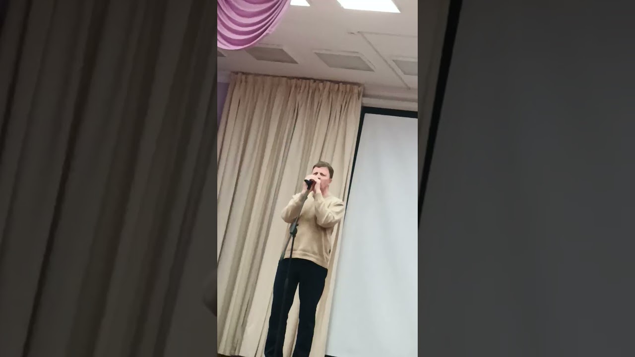 За тех, кто ждёт, надеется и верит.