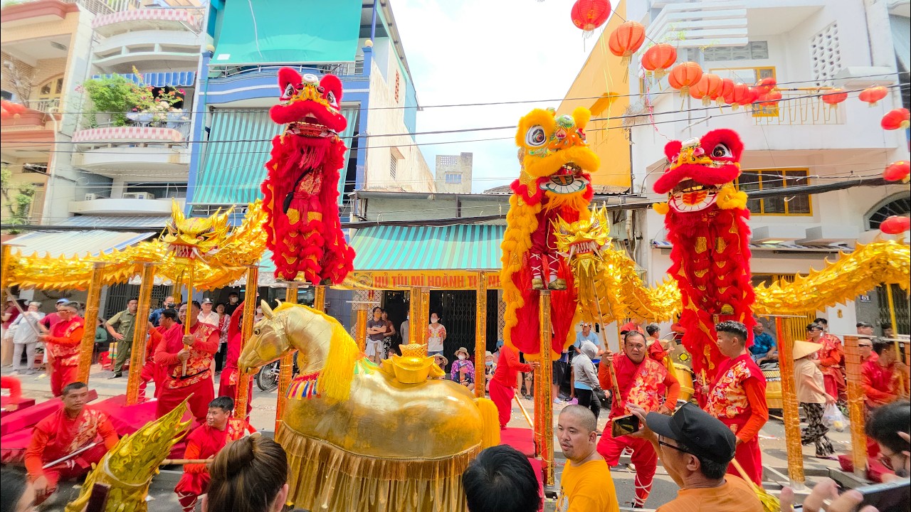 Mùng 17 Tết Múa Lân Full Show Nhơn Nghĩa Đường Ở Đình Phong Phú Quận 8 / Múa Lân Hay Nhất 2026