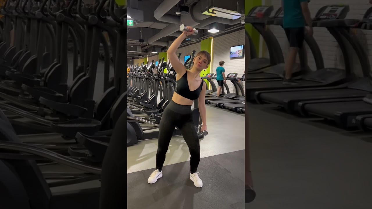 Gym with my NPC girlfriend