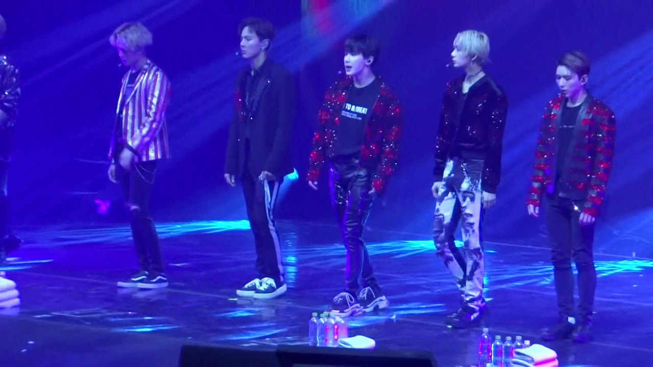 ' Lost in the dream ' | MONSTA X in Chile 180810 |