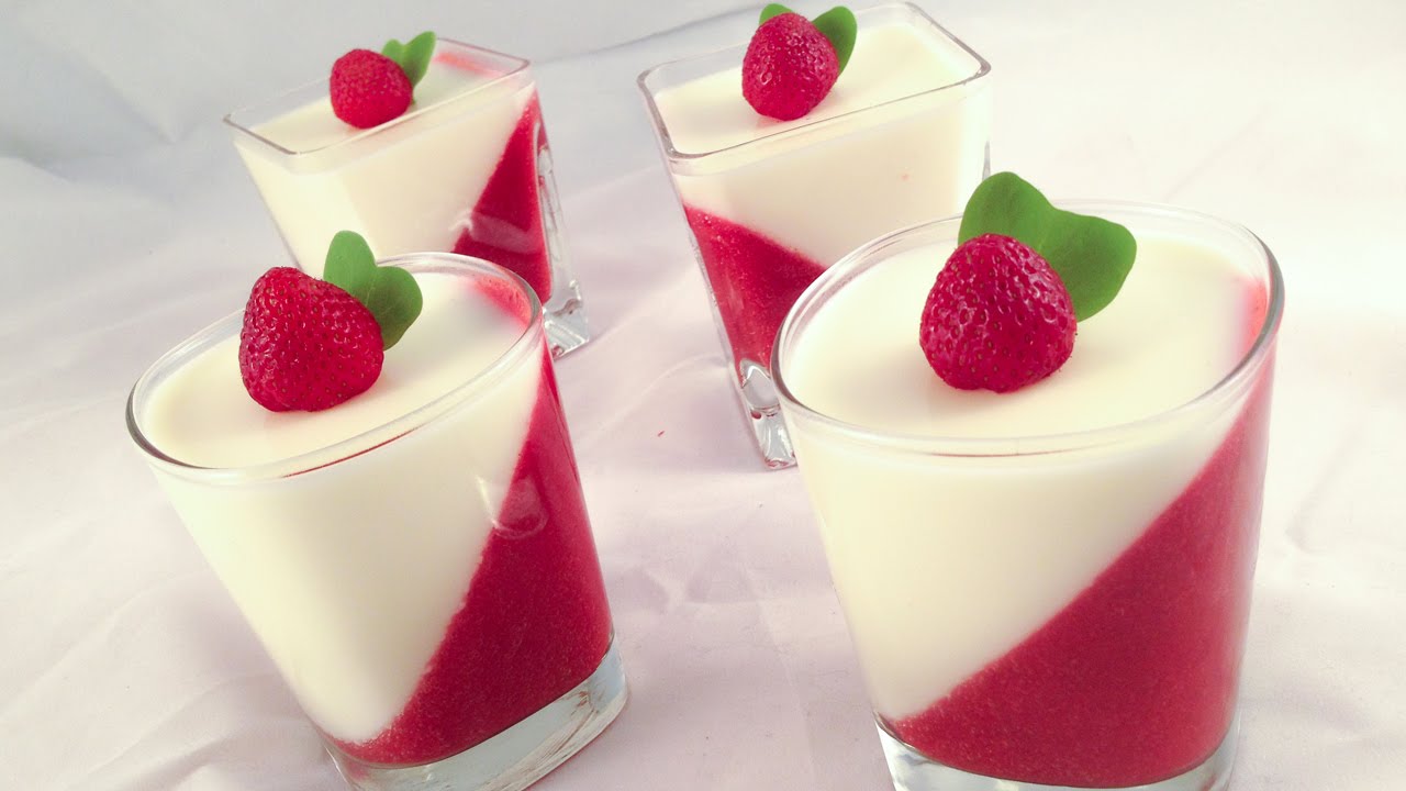 PANNA COTTA Z PYSZNĄ PIANĄ TRUSKAWKOWĄ
