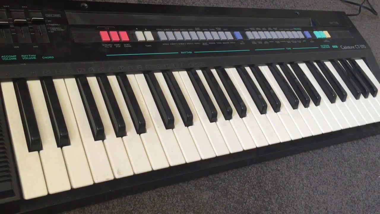 Casio Ct-370: This 35 year-old home keyboard is actually not bad