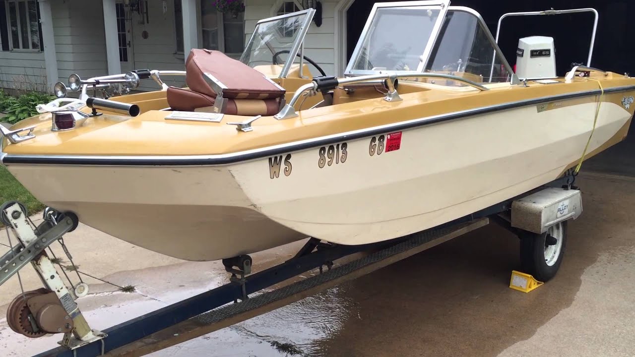1968 Glastron V156 Sportster with 1973 Johnson 65 hp Powershift II outboard walk around.