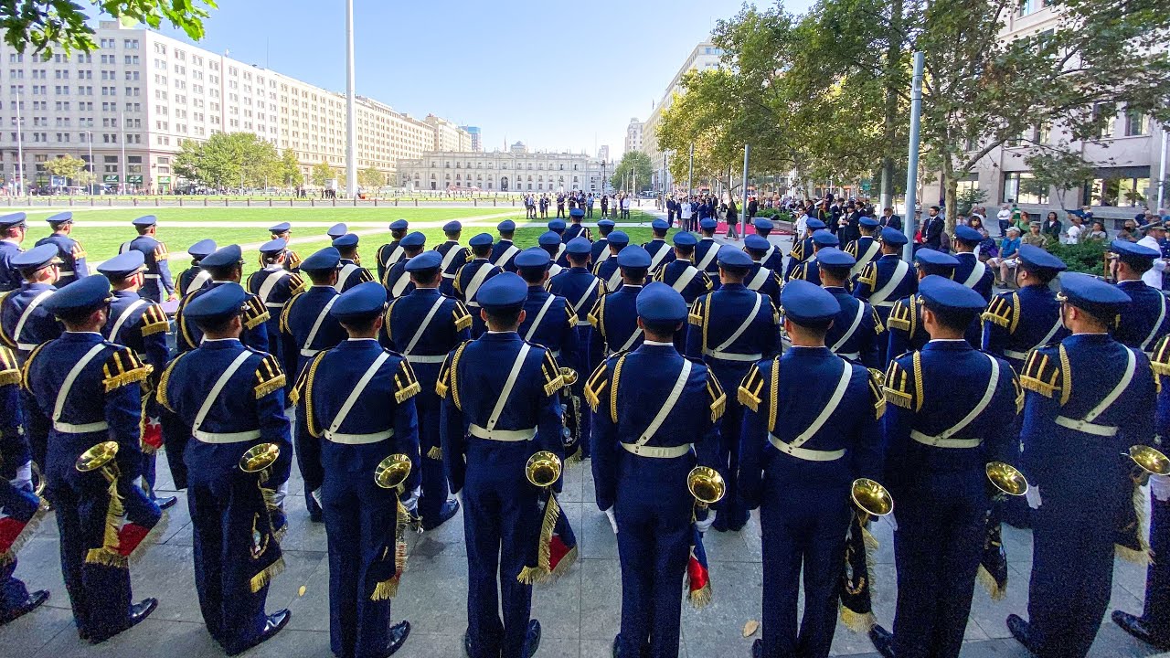 Izamiento Gran Bandera Nacional 2025 Escuela de Aviación 