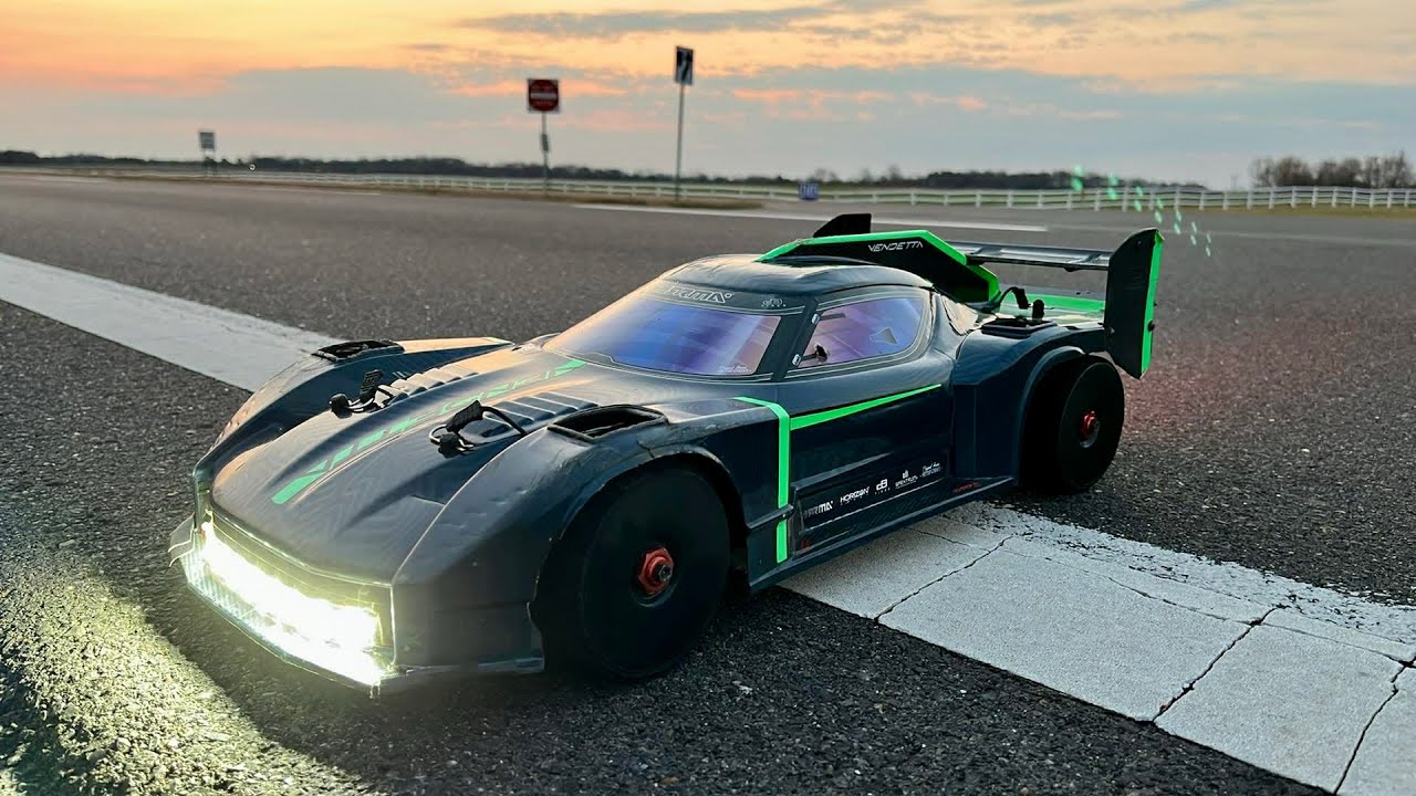 142 MPH Arrma Vendetta Speed Run on 4s