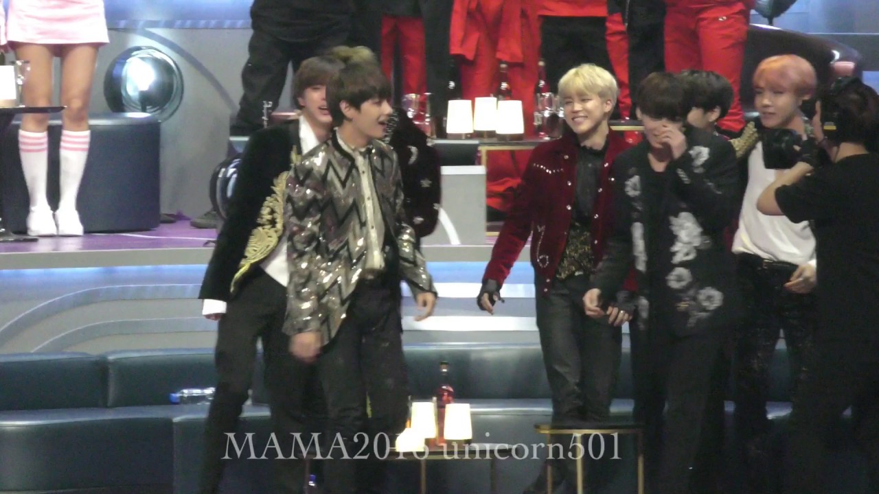 MAMA2016
BTS congratulation Artist of the Year mama2016